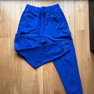 Mandala scrubs galaxy blue set